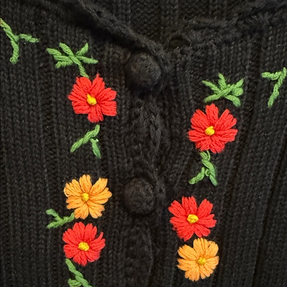 Sezane Ilena Short Sleeve Floral Embroidered Cardigan Sz XXXL - Picture 5 of 5